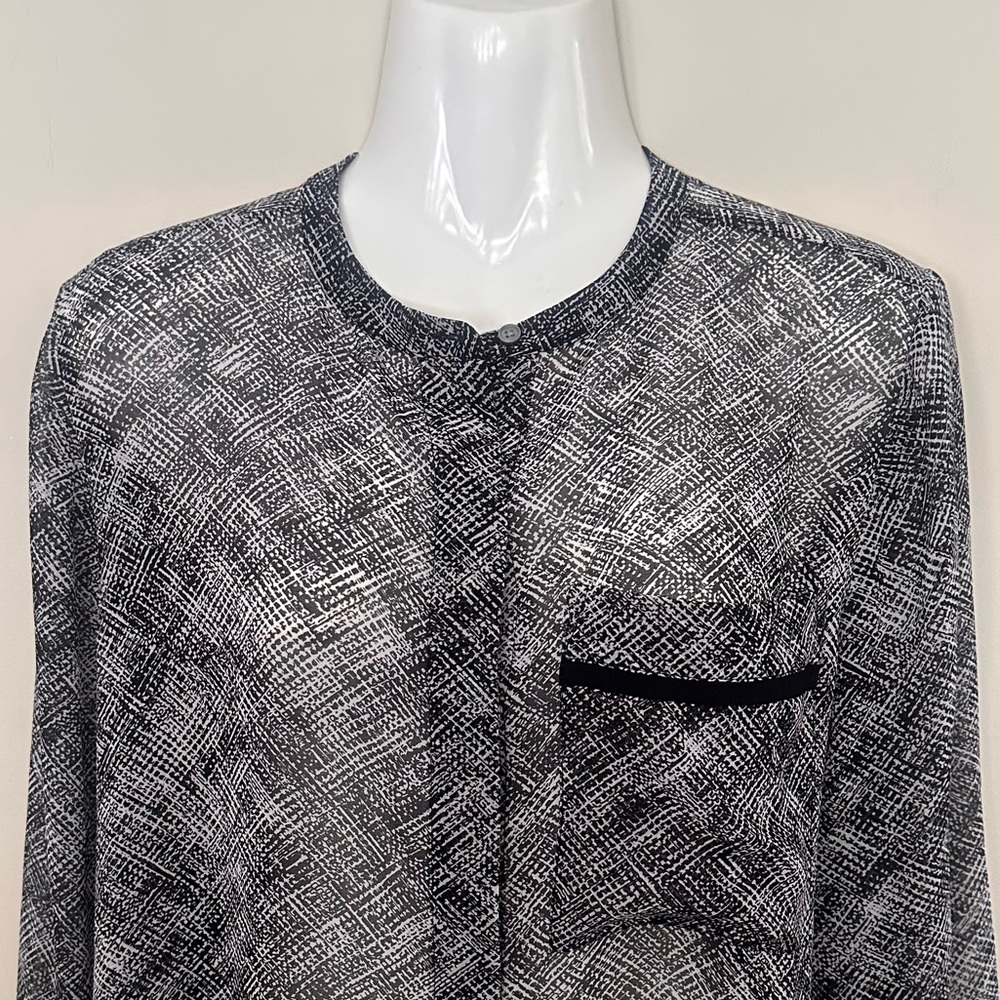Banana Republic Women’s Monochrome Shirt Jacket